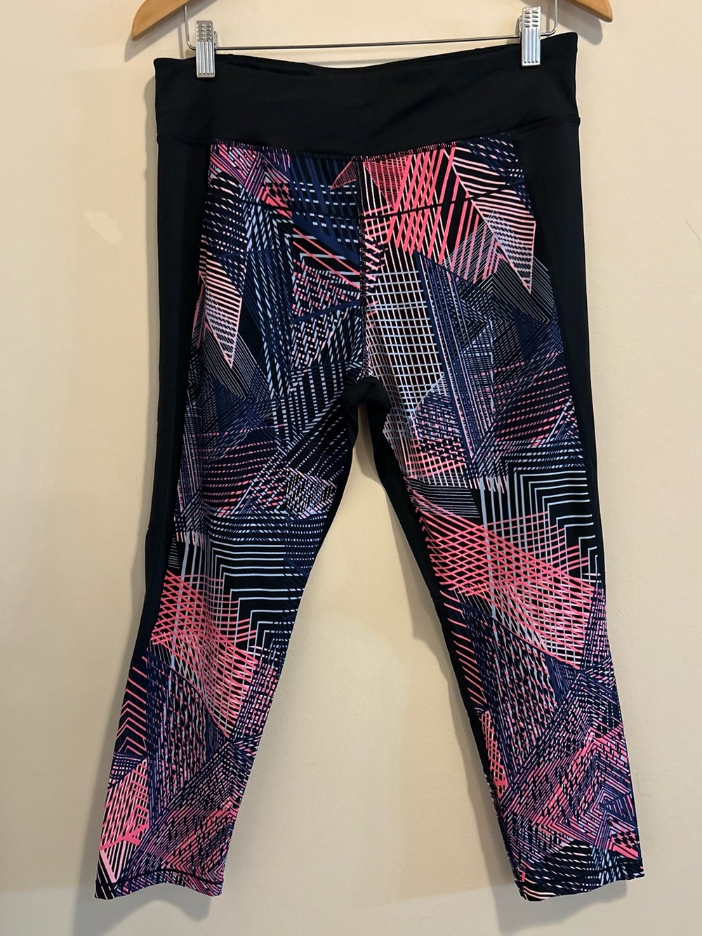 Calvin Klein Women’s Geometric Print Active Leggings - Pink & Navy